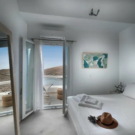 Simousi Villa *